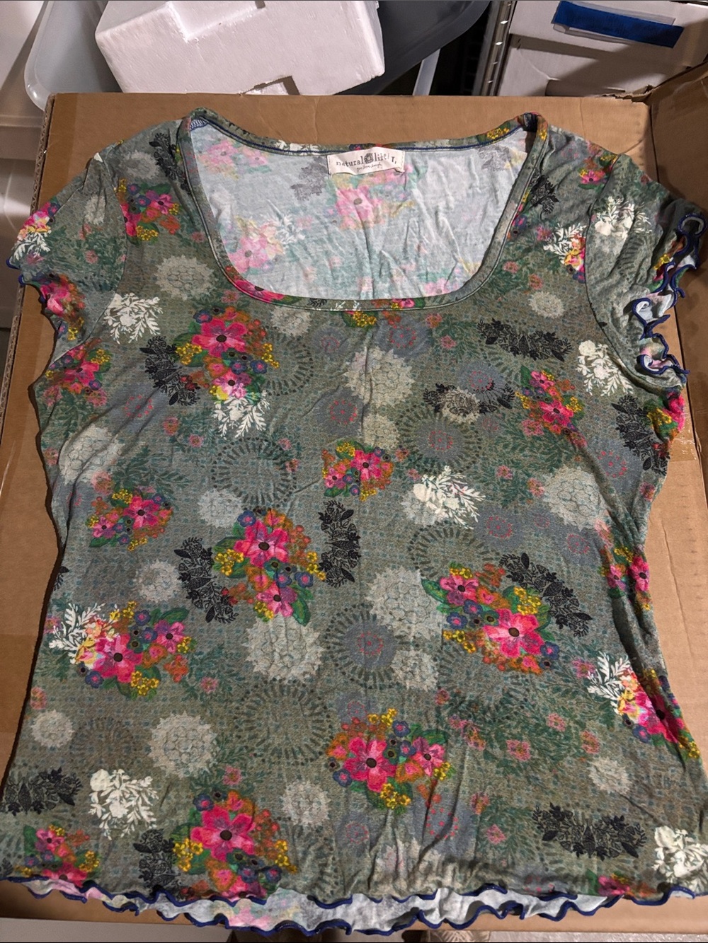 NATURAL LIFE Green Floral Scoop Neck Short Sleeve Tee